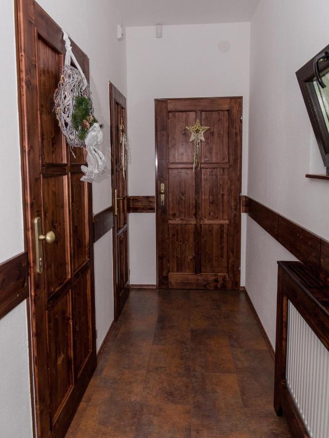 Penzion Gazdovsky Hostinec Topoľčianky Eksteriør bilde